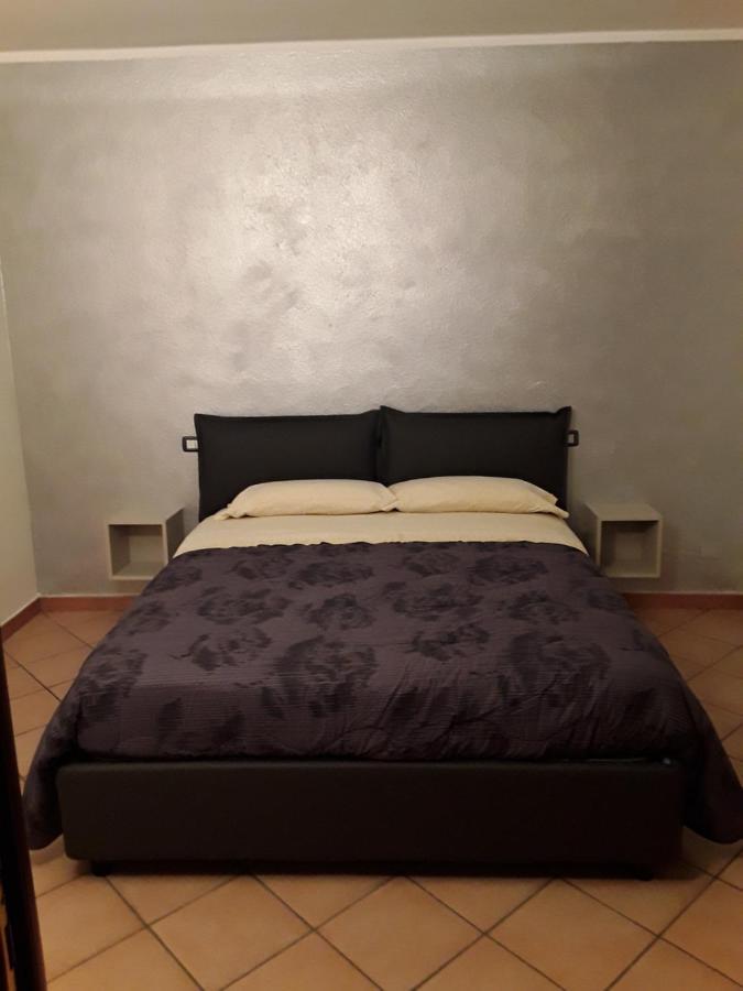 Casa Vacanze Martina & Diana 奥斯塔 外观 照片